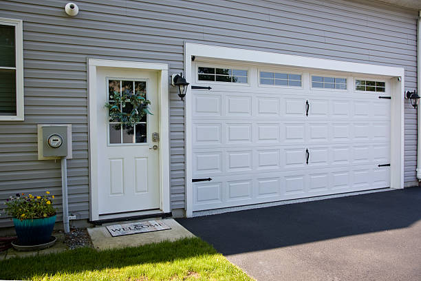 24/7 Emergency Garage Door Panel Replacement experts in Red Bluff, CA
